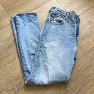 Levi’s Size W28 Jeans